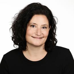 Dana Gitell headshot