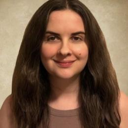 Rachel Gore headshot
