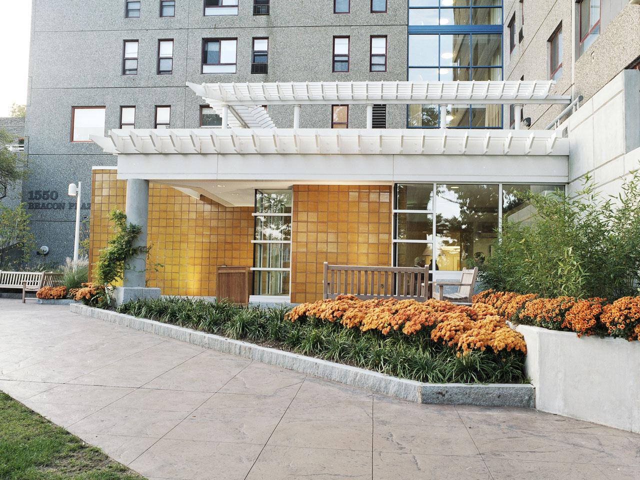 NewBridge on the Charles Senior Living in Dedham, MA Hebrew SeniorLife