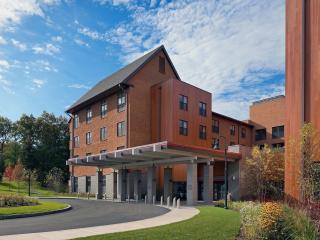 Entrance to Hebrew Rehabilitation Center - Dedham